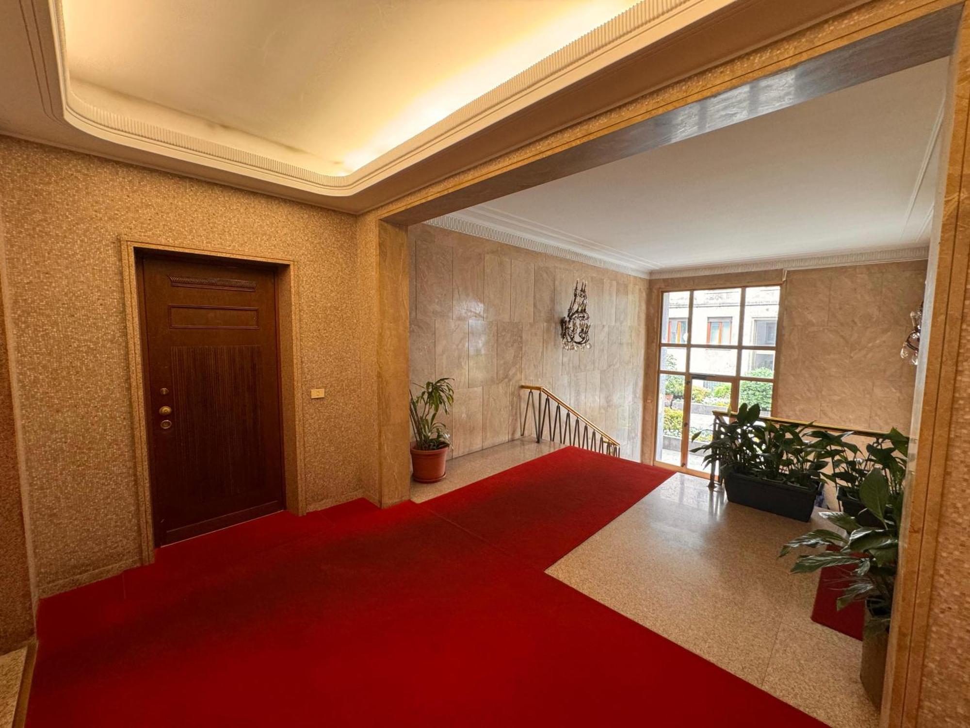 San Babila Design Apartment R&R Милано Екстериор снимка